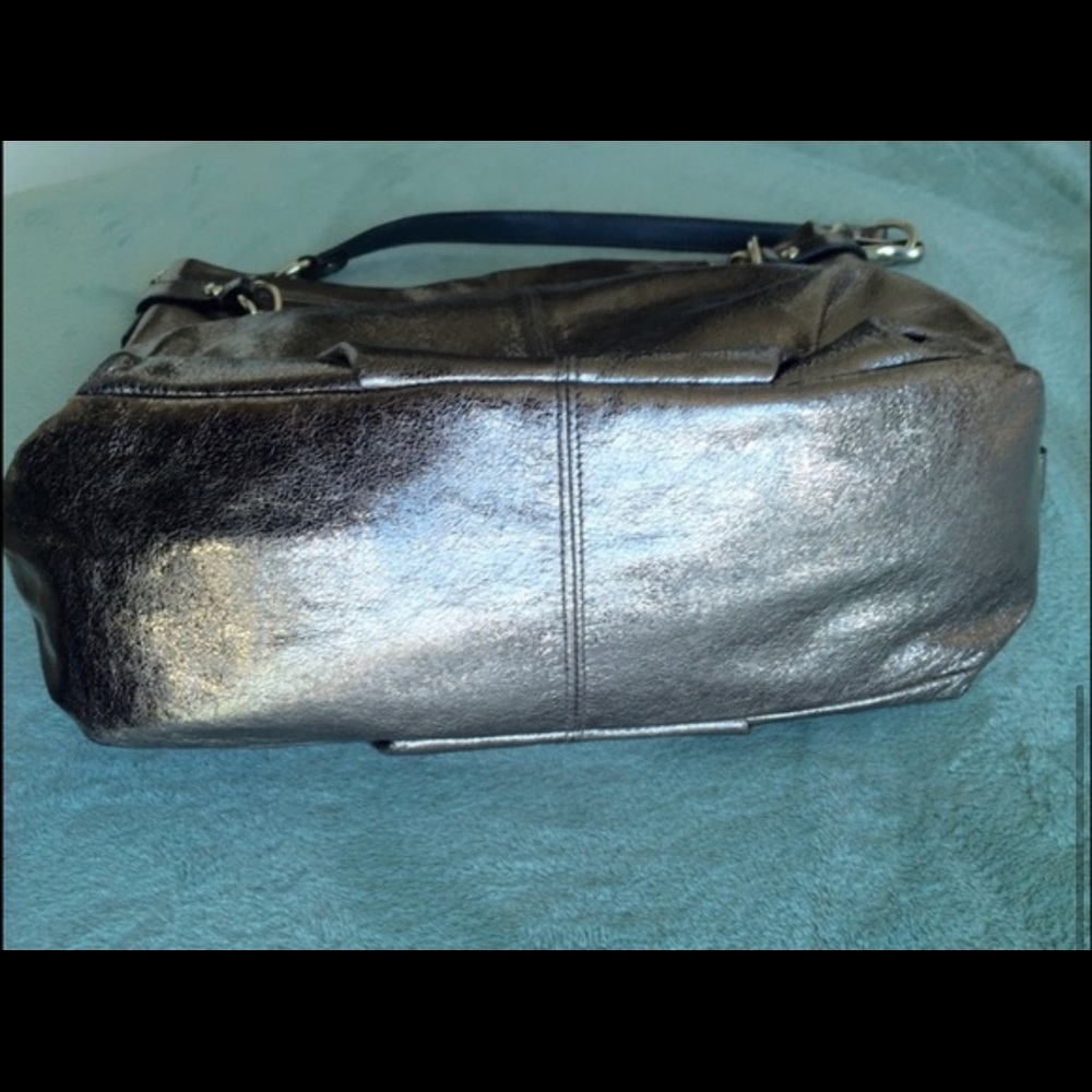 Silver Coach bag - Picture 4 of 4